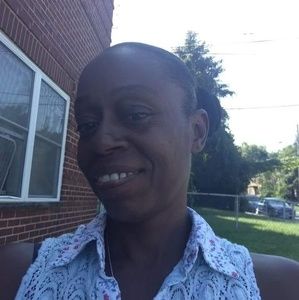 Meet your Posher, Latisha